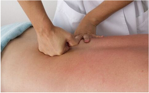 推拿、按摩可以治疗很多疾病但是骨折不适合做，会出人命