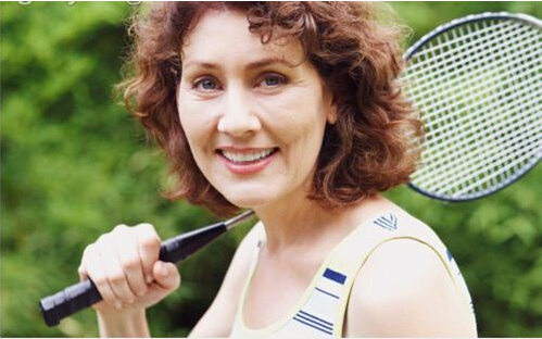 便携式探花视频在线检测仪阐述更年期女性应该小心预防骨质疏松